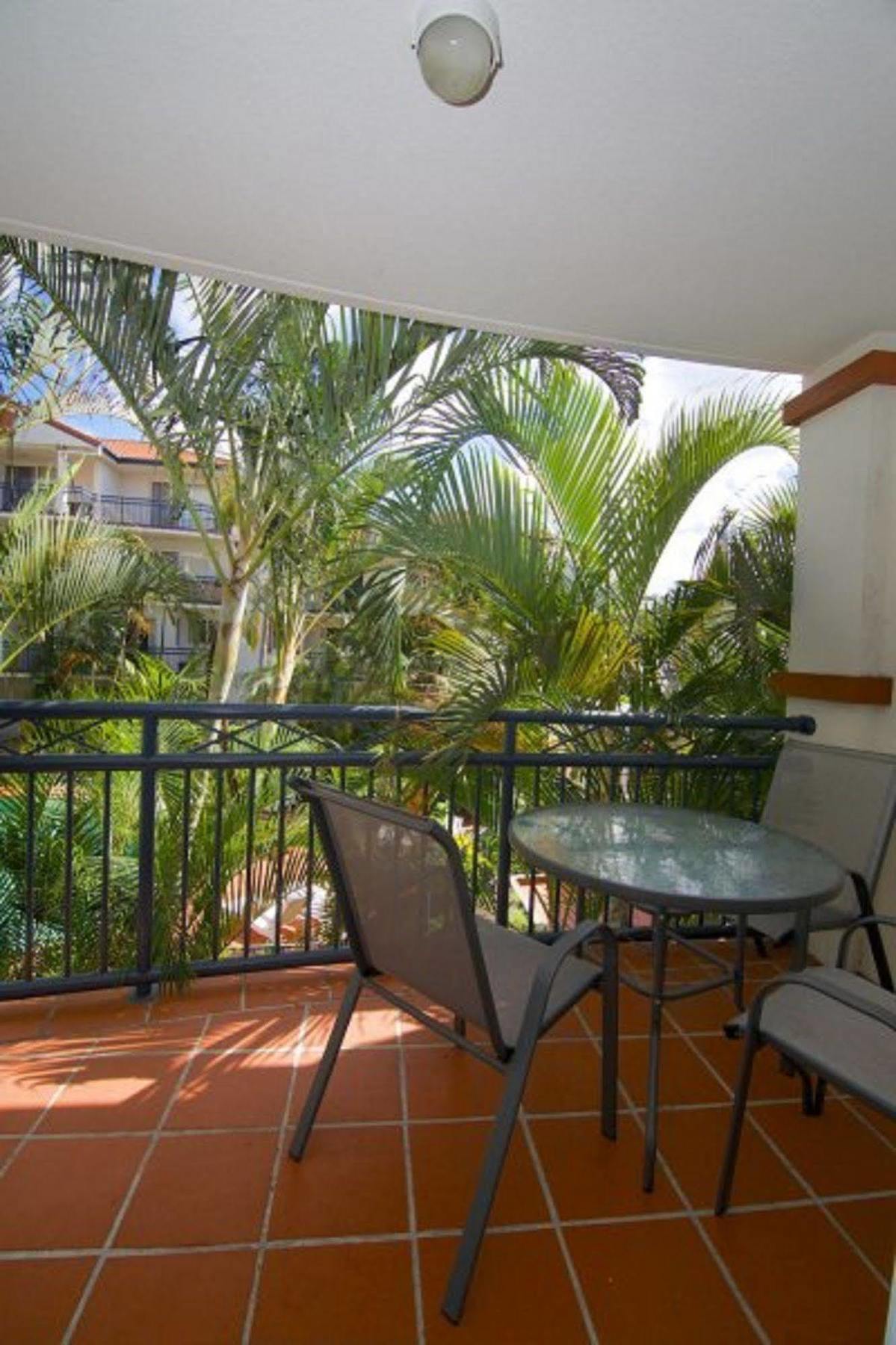 Blue Water Bay Villas Gold Coast Eksteriør bilde