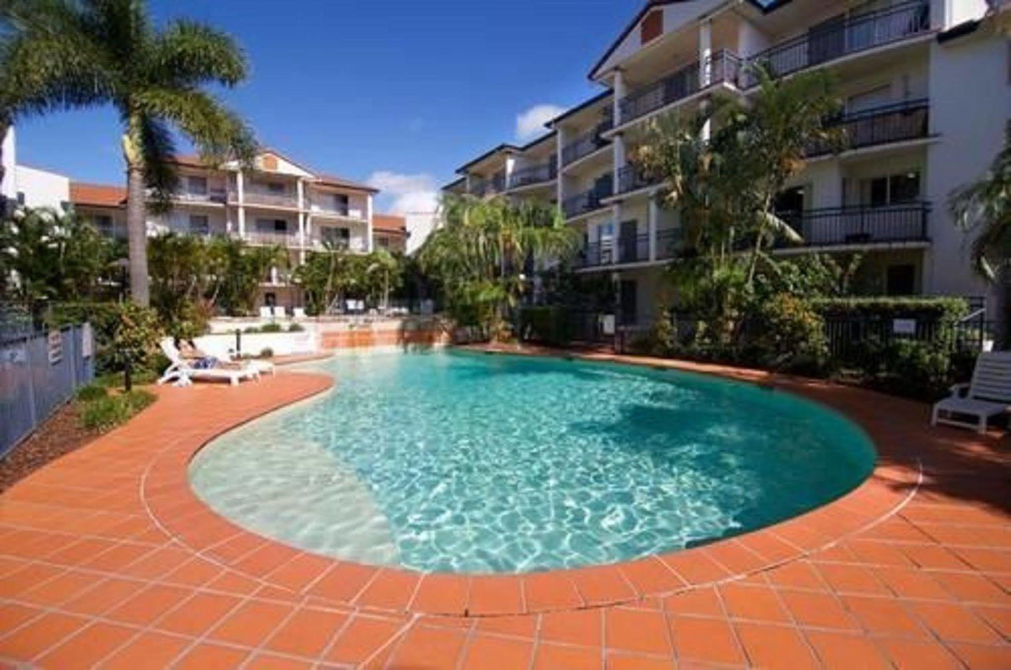 Blue Water Bay Villas Gold Coast Eksteriør bilde